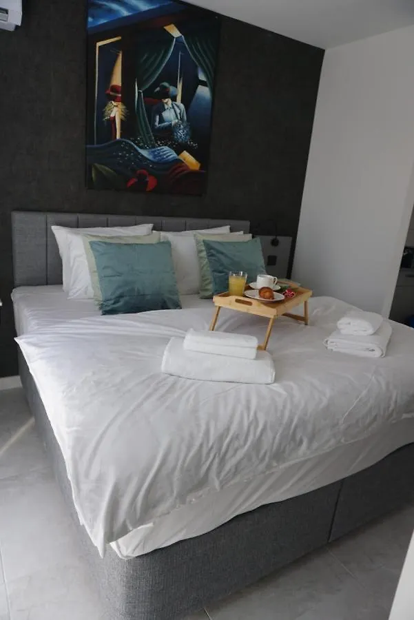Hotel de apartamente Korzo Suites Gzira