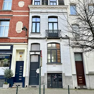 bnb-cozy-at-european-commision.hotelsghent.com/
